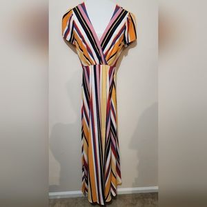 Short sleeve maxi dress